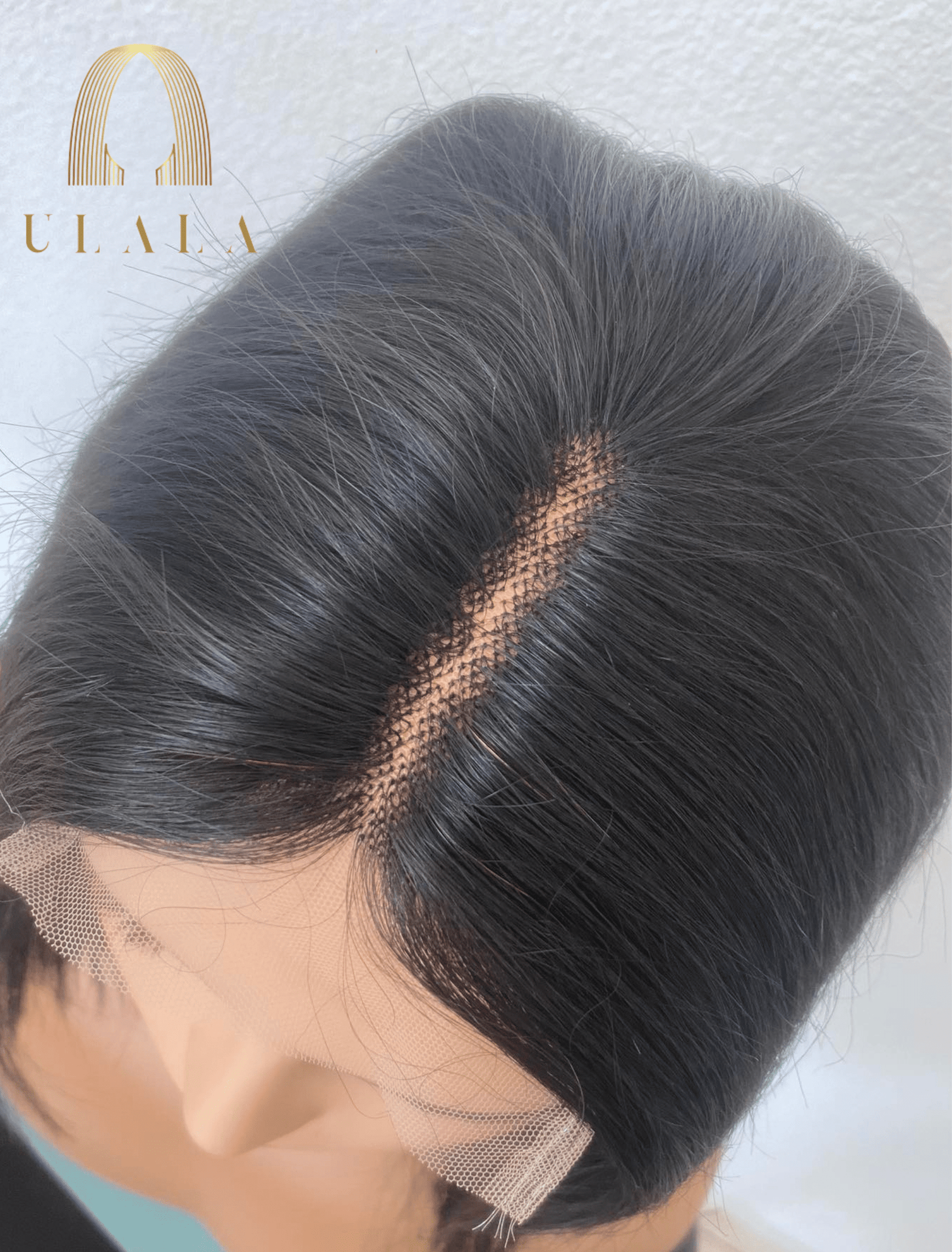 Fekete vállig érő paróka - lace front