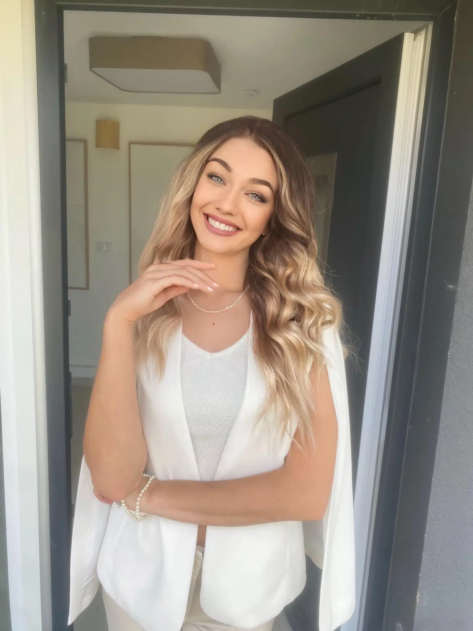szőke lace front paróka