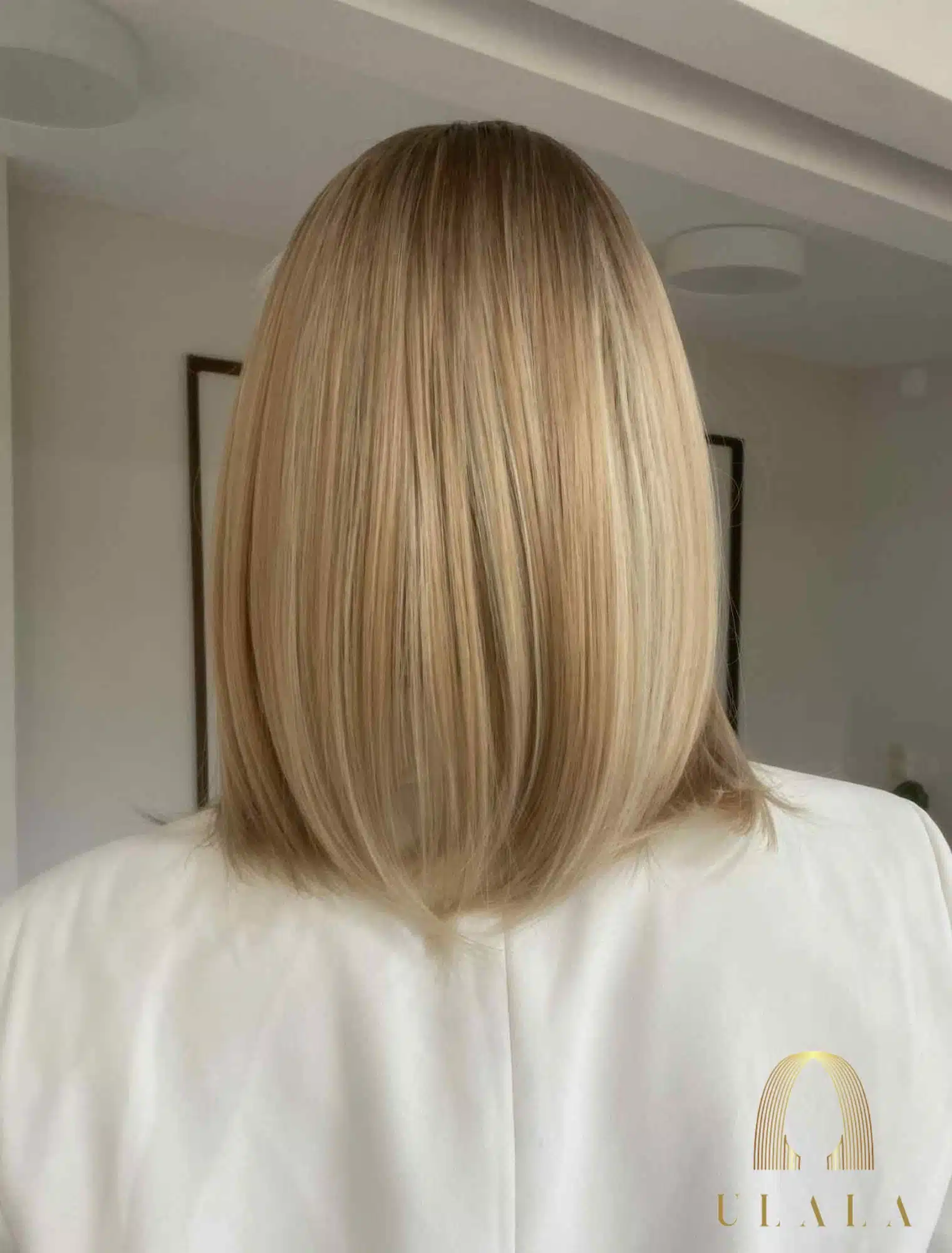 Középhosszú szőke paróka valódi hajból